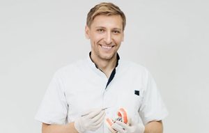 How to Score Orthodontic Leads: A Practical Framework for Front Desks